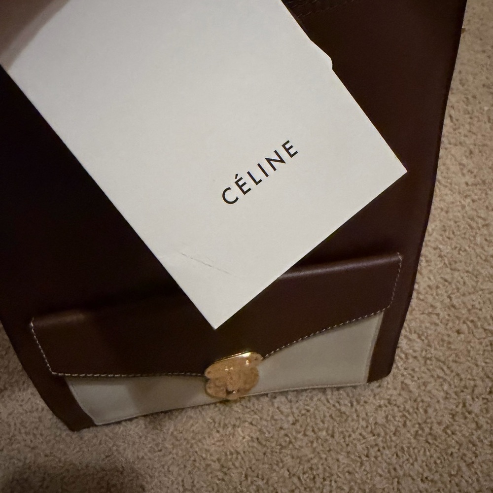 Celine shoulder Bag in Brown and Cream with Gold Accents - Picture 4 of 11